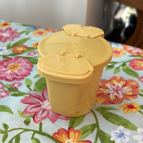 Tupperware Kitchen Vintage Tupperware Harvest Gold Sugar Bowl Poshmark